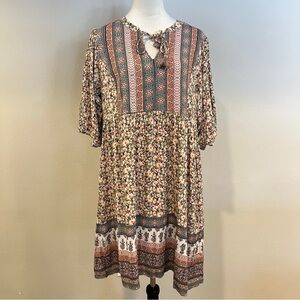 Knox Rose Floral short sleeve a-line Boho mini Dress size medium